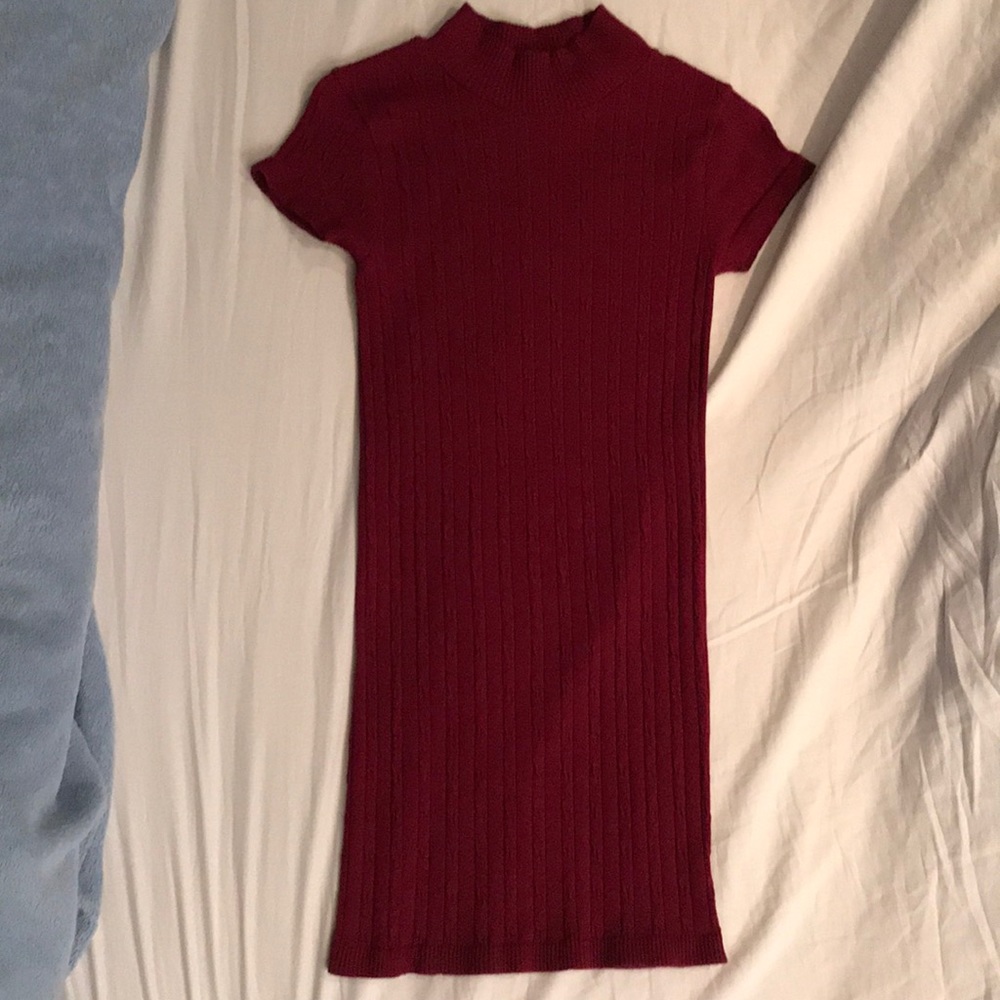 Red bodycon dress